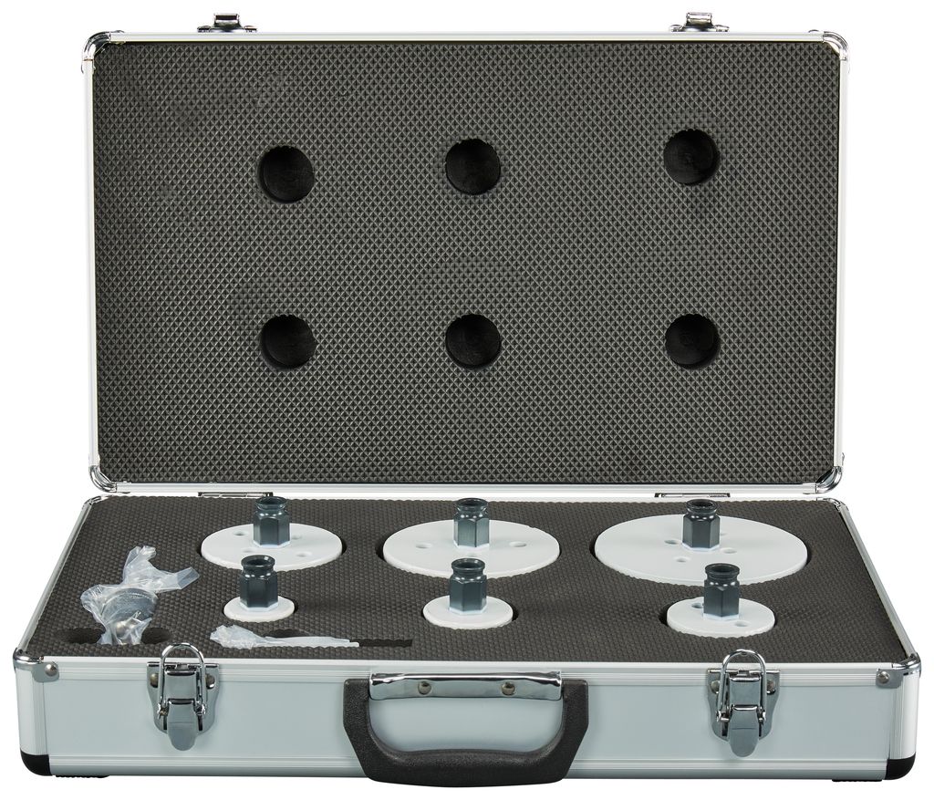 Conjunto de serras copo Makita E-15796 com 8 peças, tamanhos 35, 44, 54, 76, 95 e 114 mm, para madeira/metal, sistema Ezychange, em estojo.