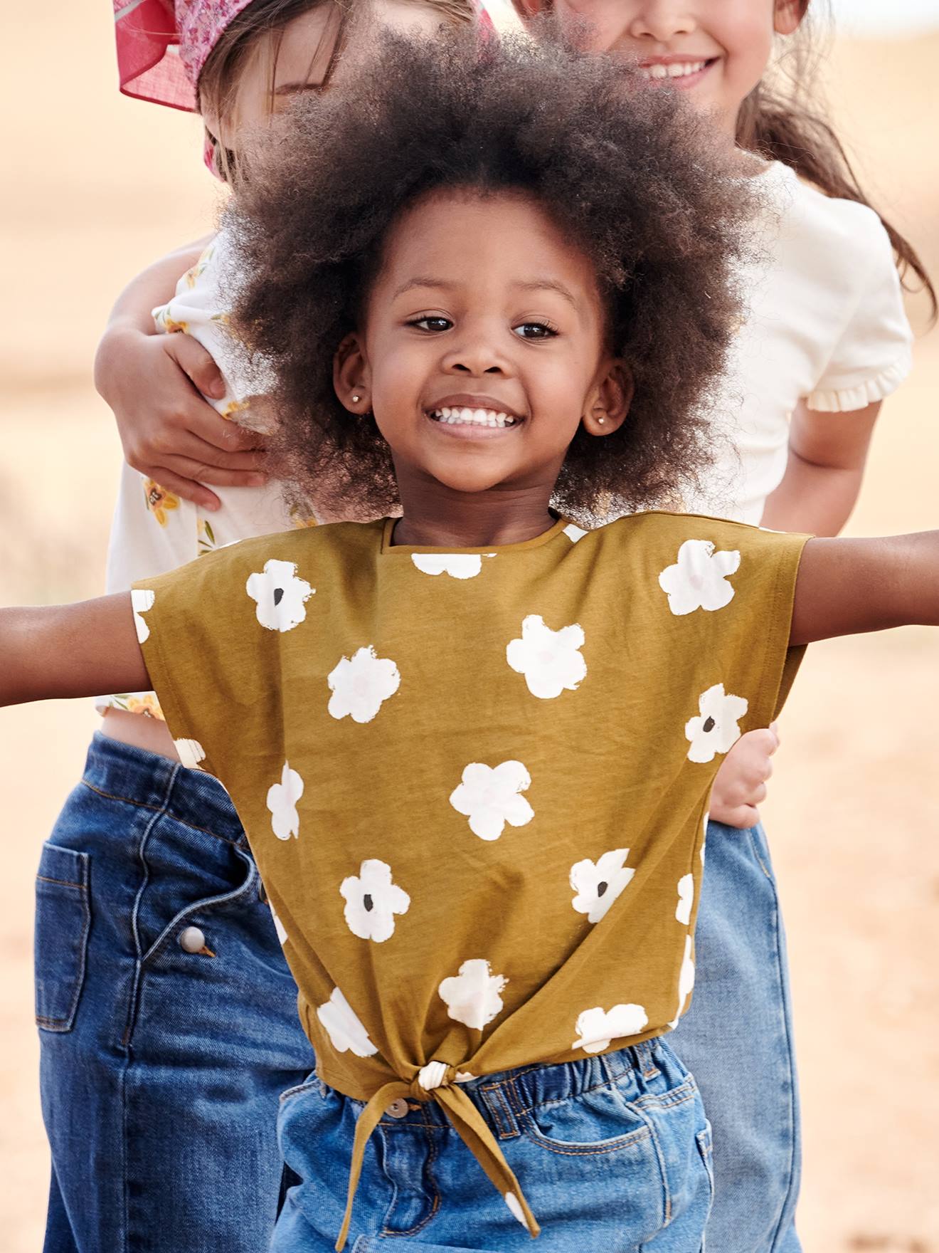 T-shirt imprimé fille avec noeud fantaisie blanc / rouge