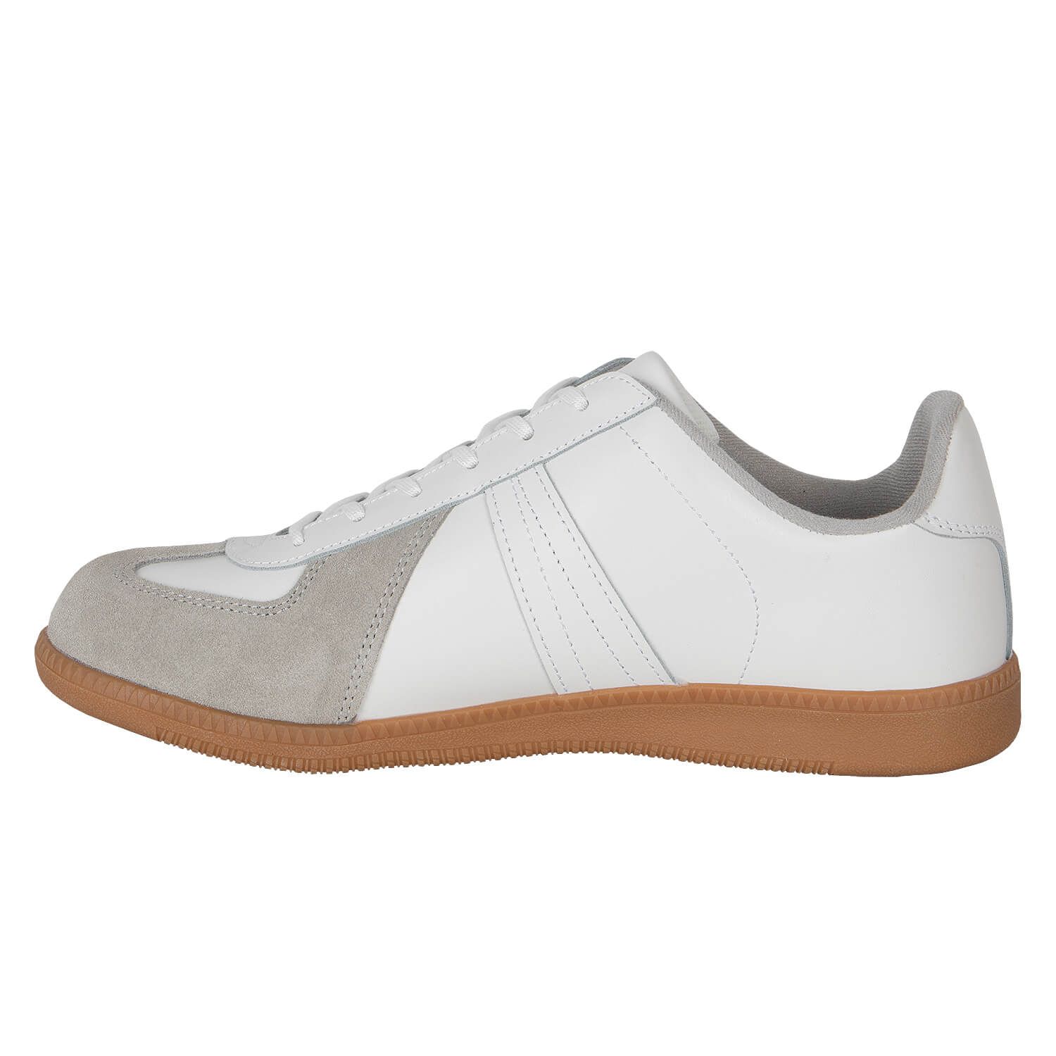 BW Sportschuhe Halle