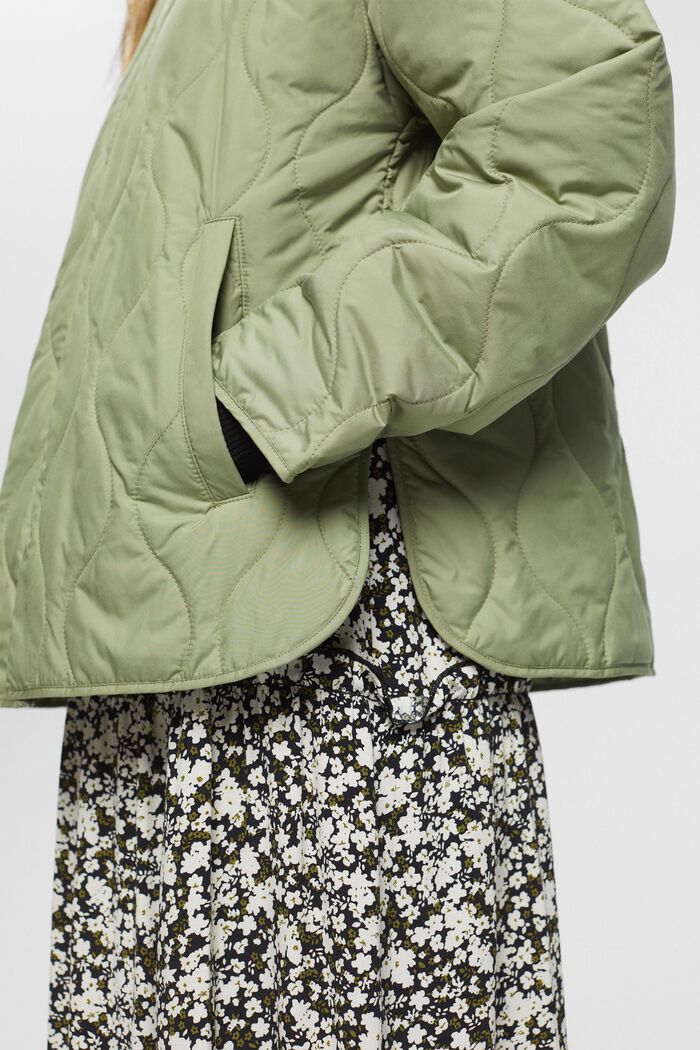 Ultraleichte Steppjacke im Bomber-Style