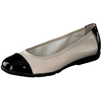 Caprice Ballerina in beige