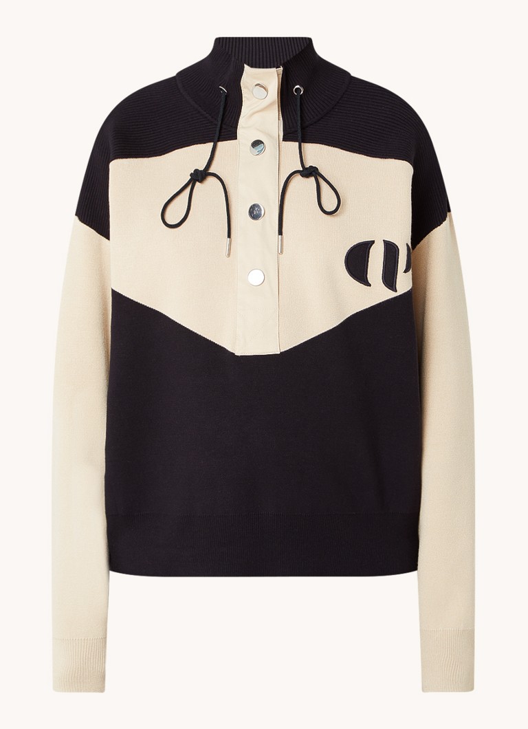 Puloverul minimalist tricotat fin de Claudie Pierlot are o închidere cu fermoar pe jumătate și logo brodat.