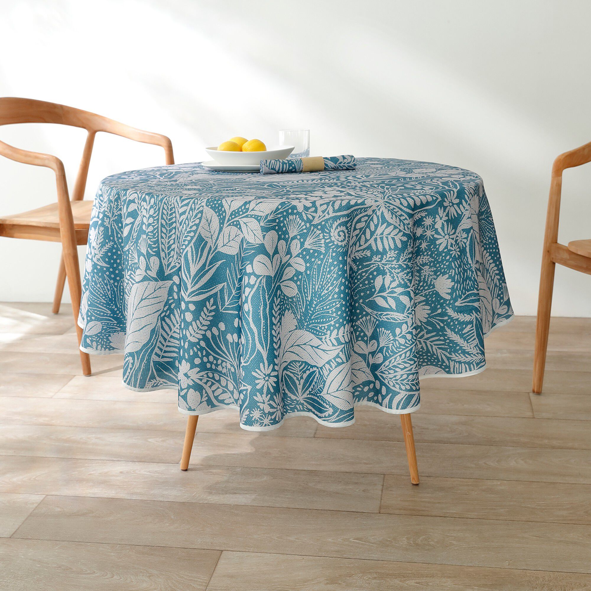 Nappe anti-taches motif floral
