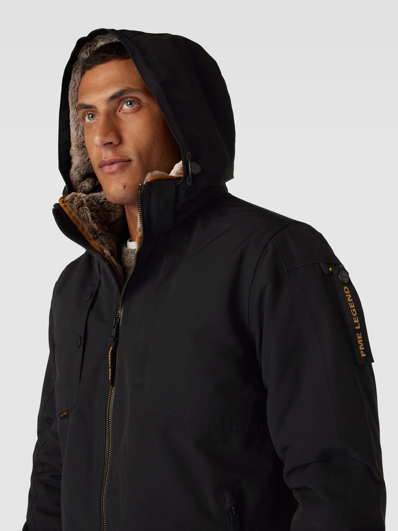Parka mit Reißverschluss Modell 'SNOWPACK' in schwarz