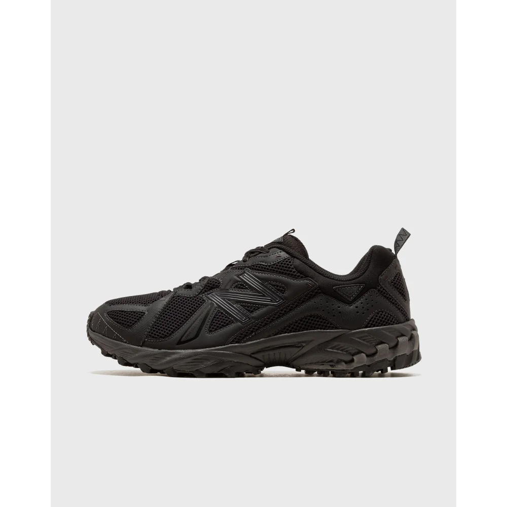 New Balance 610 ML610TBB / schwarz
