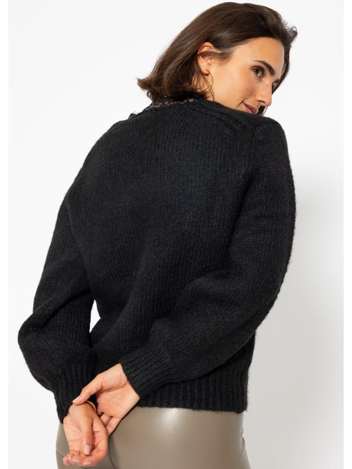 SASSYCLASSY Strickpullover mit Spitzendetail am Ausschnitt. in Schwarz günstig kaufen
