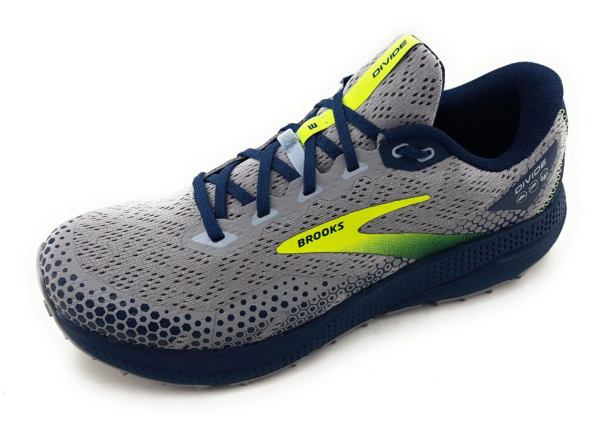 Brooks Divide 3M 1103811D/046 Grau 046 Grau