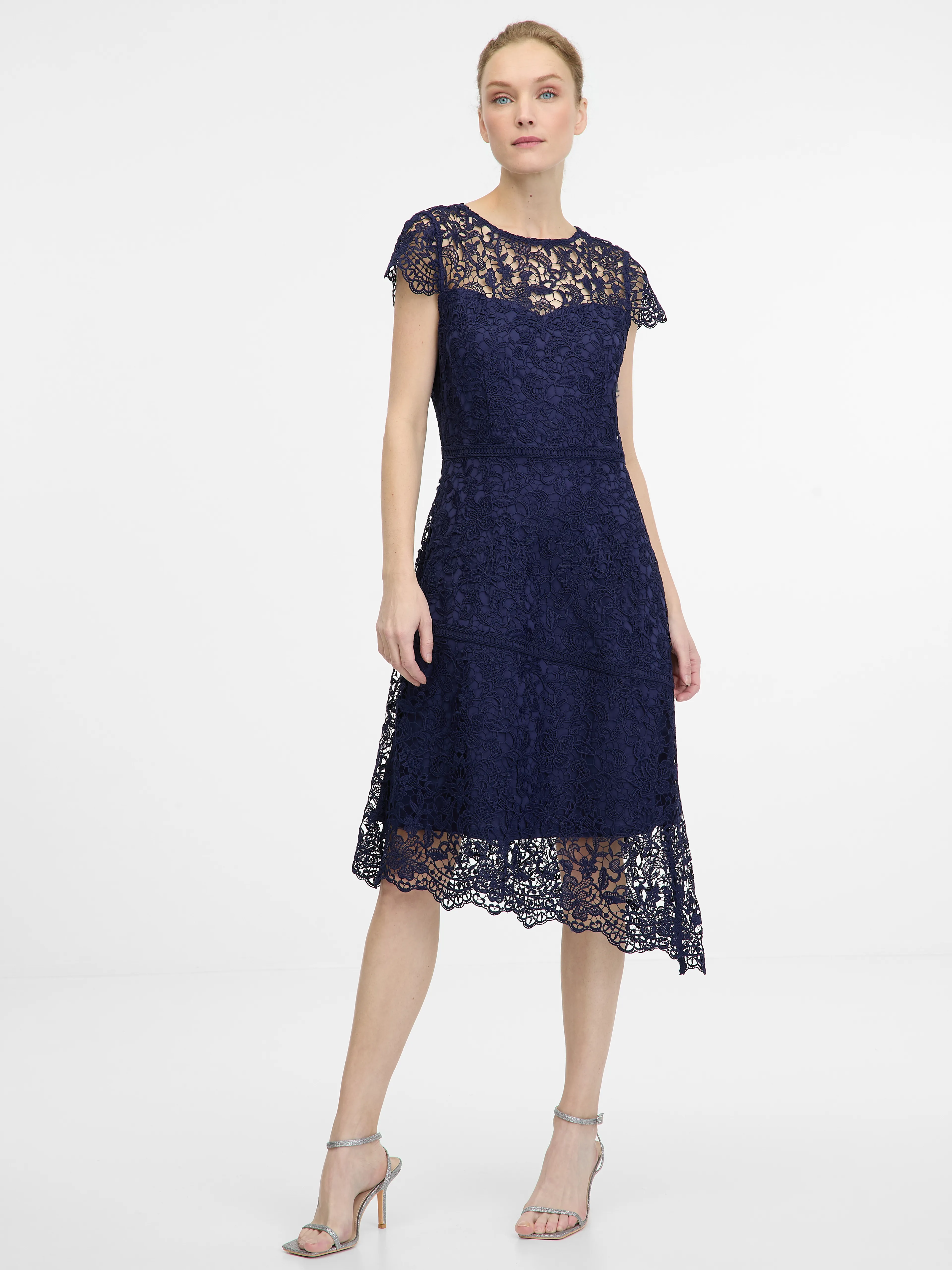 Dunkelblaues Damenkleid ORSAY