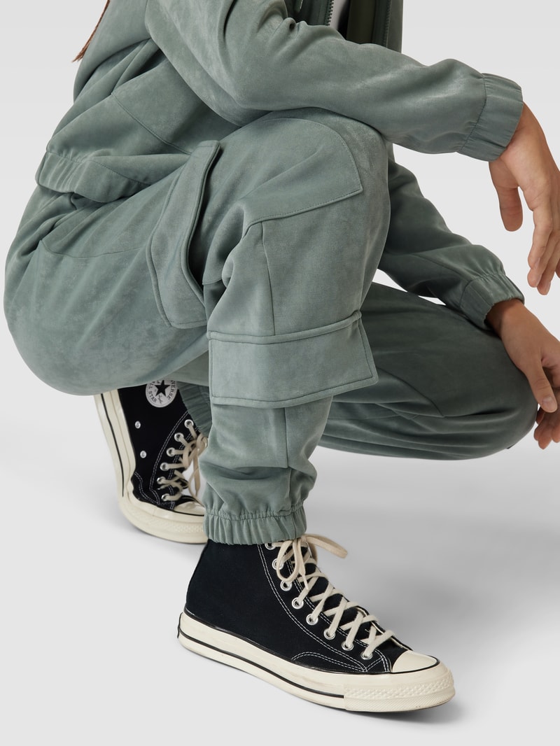 Sweatpants mit Cargotaschen Modell 'EUPHEMIA' in bottle
