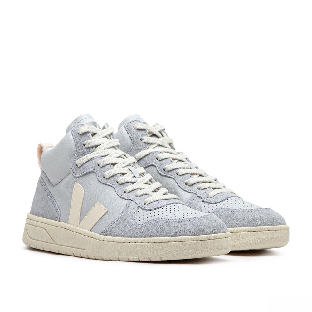 VEJA V 15 Leather VQ2003590B / grau