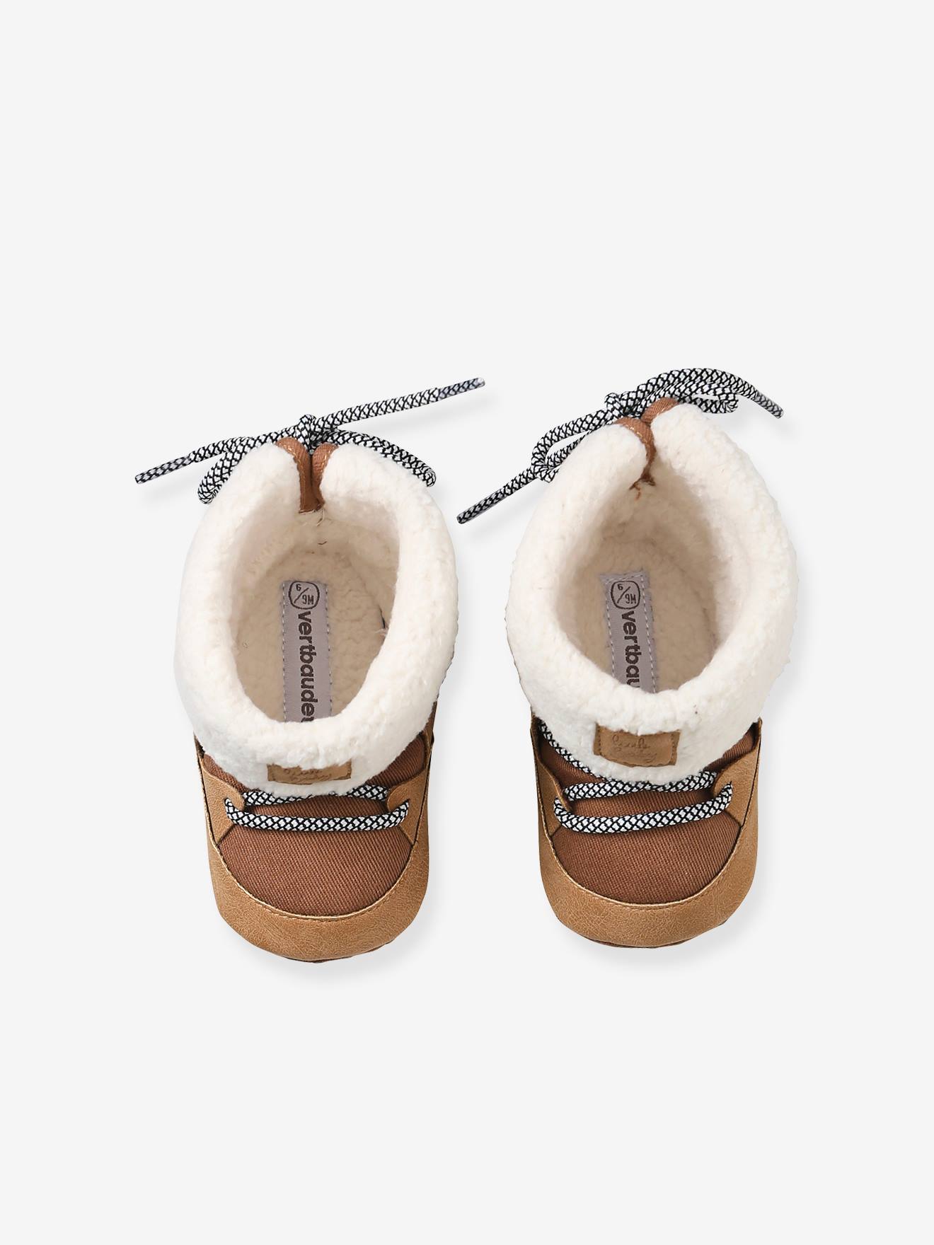 Chaussons de parc bottillons fourrés bébé marron