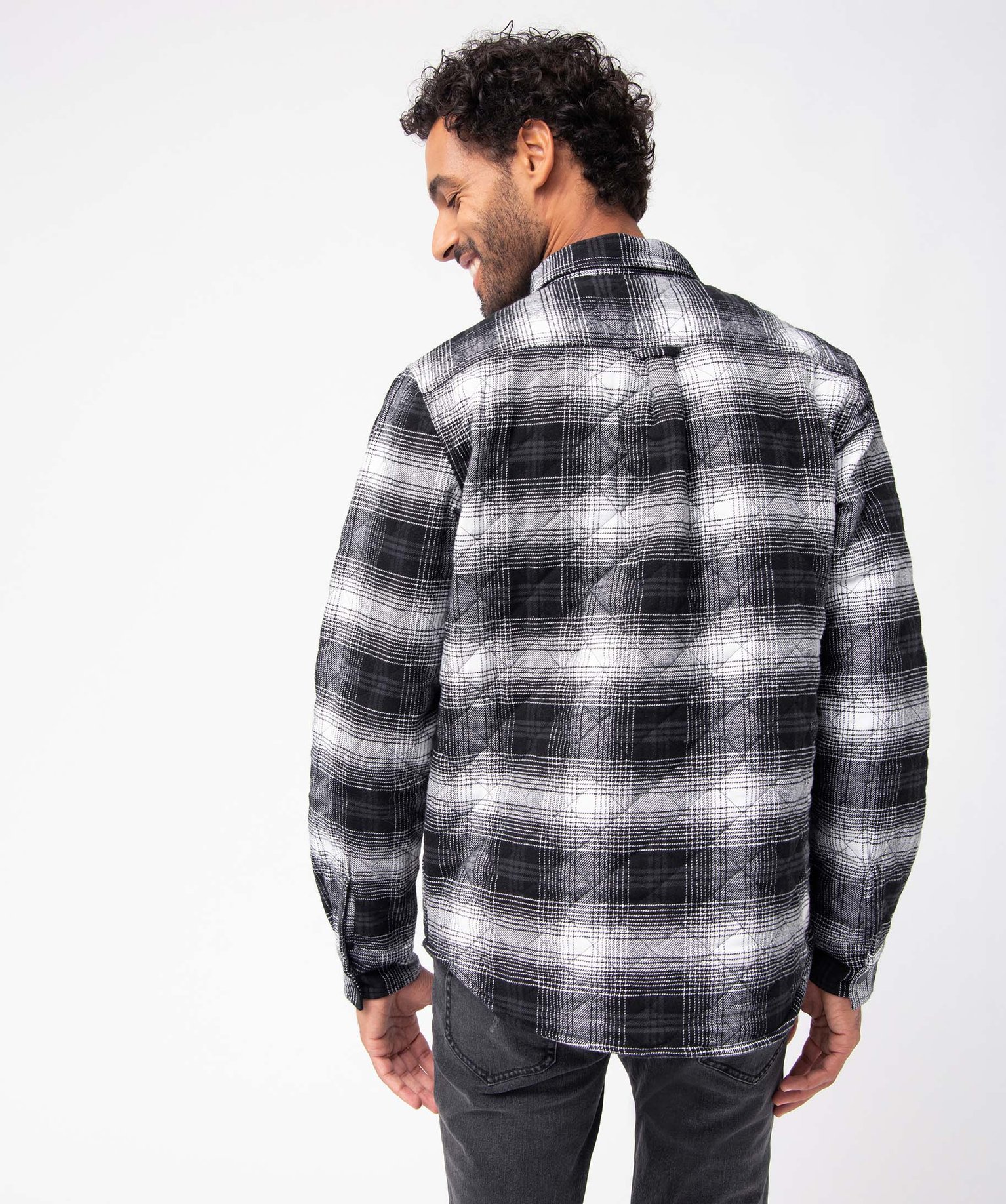 Sur-chemise homme matelassée à carreaux noir | GEMO
