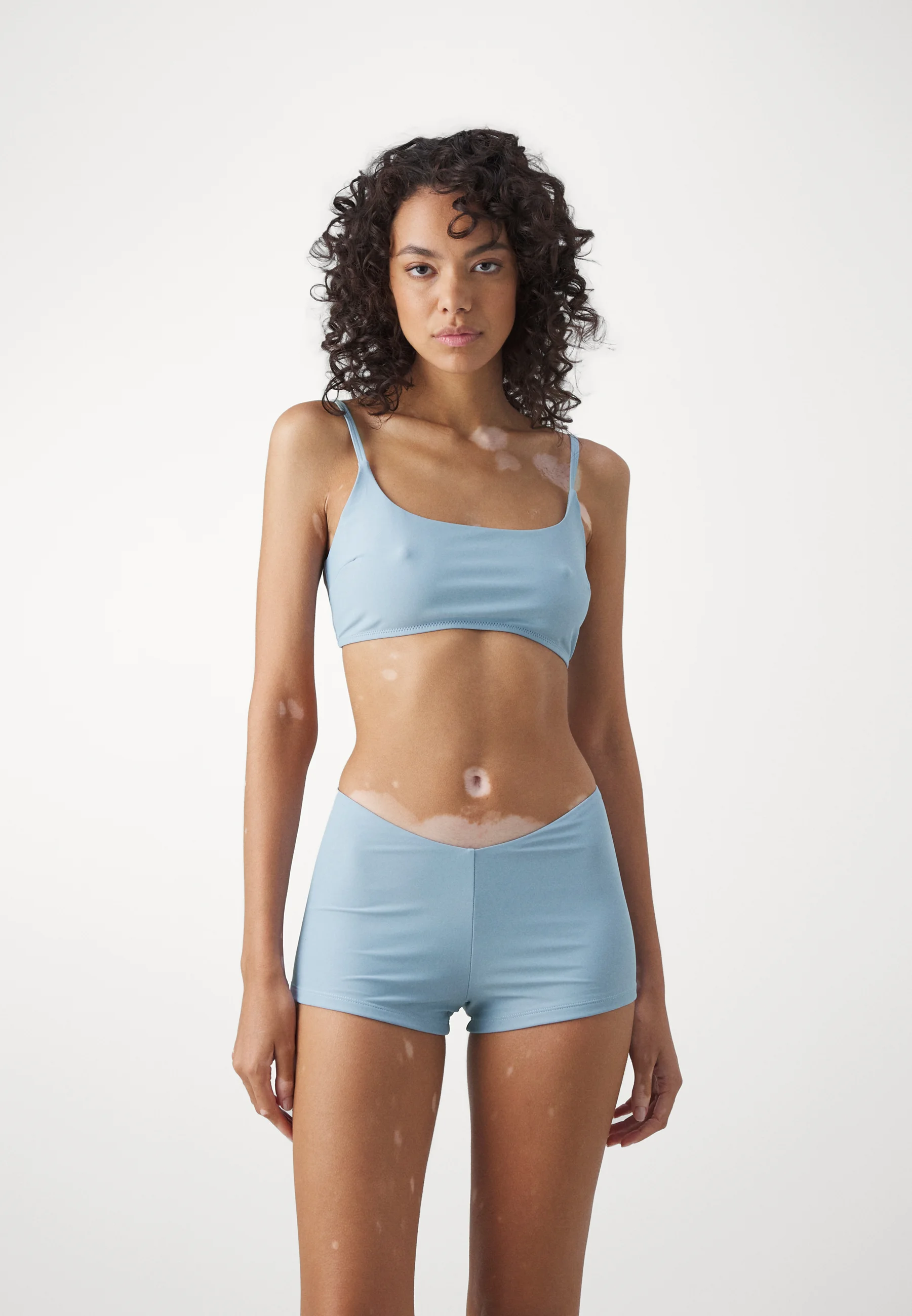 We Are We Wear TILLY CROP - Top de bikini