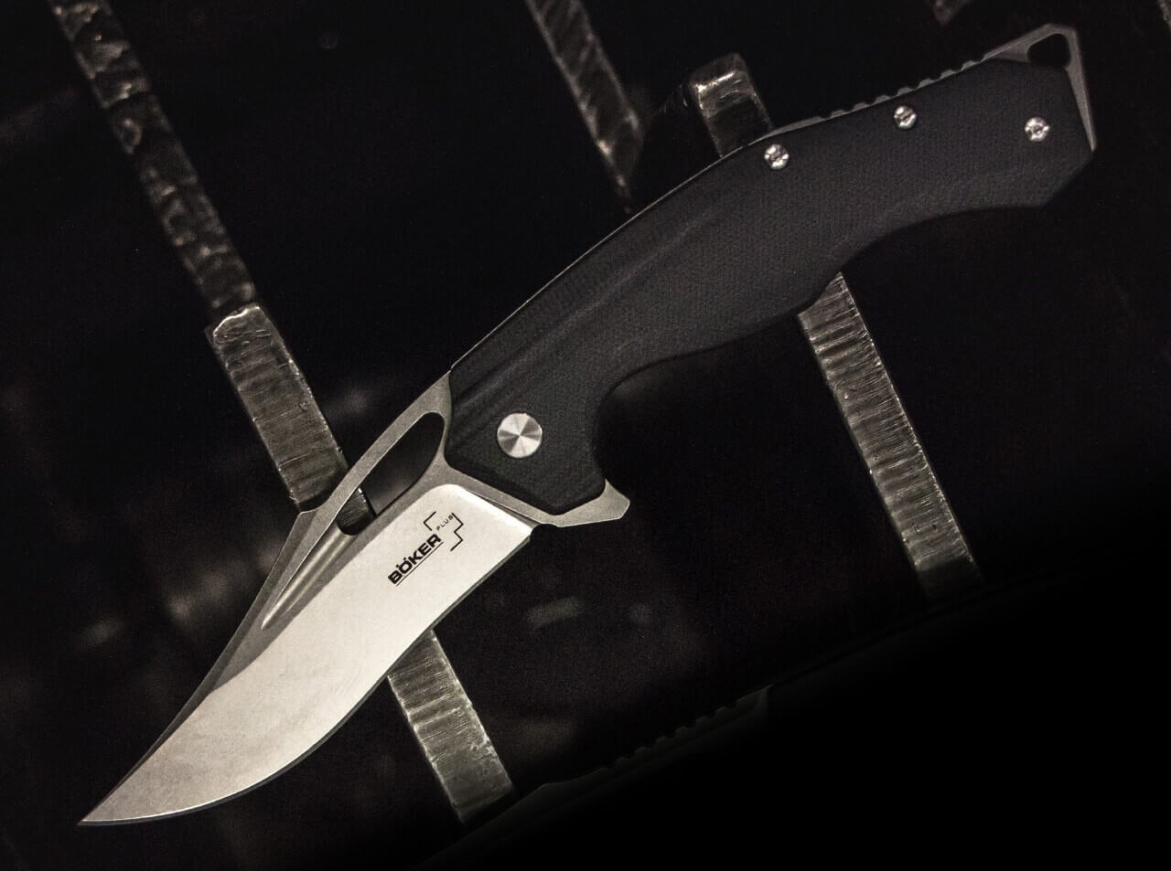 Masada Folder