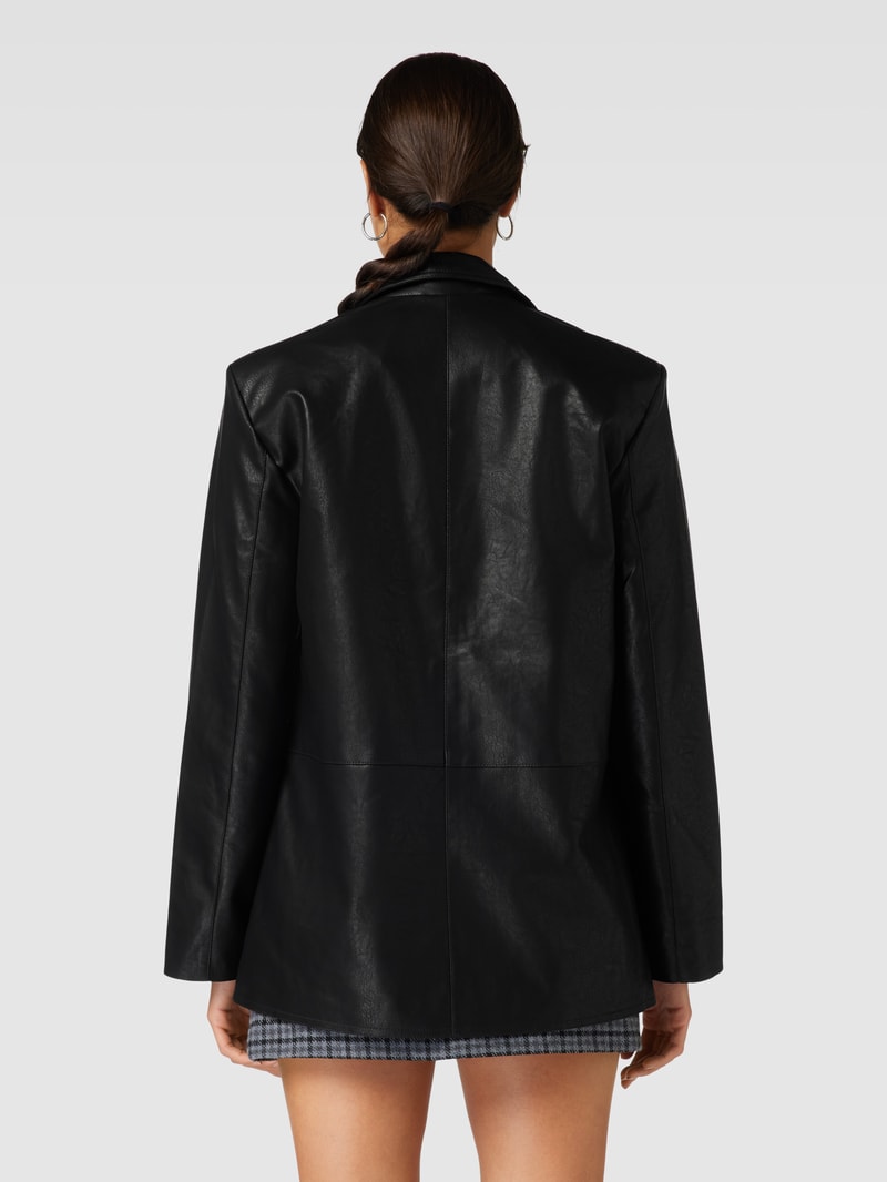 Oversized Blazer in Leder-Optik in schwarz