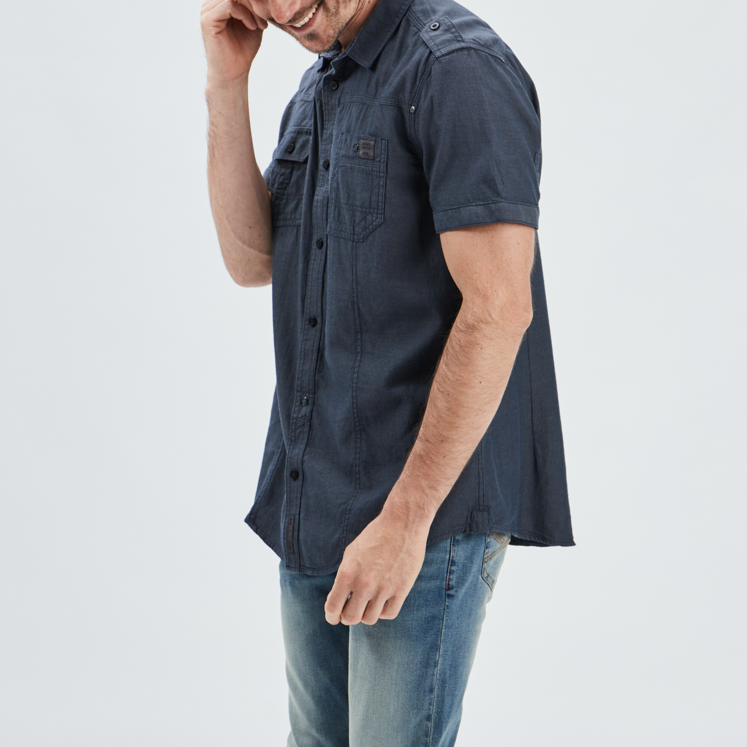 Chemise manches courtes Creeks bleu homme | La Halle