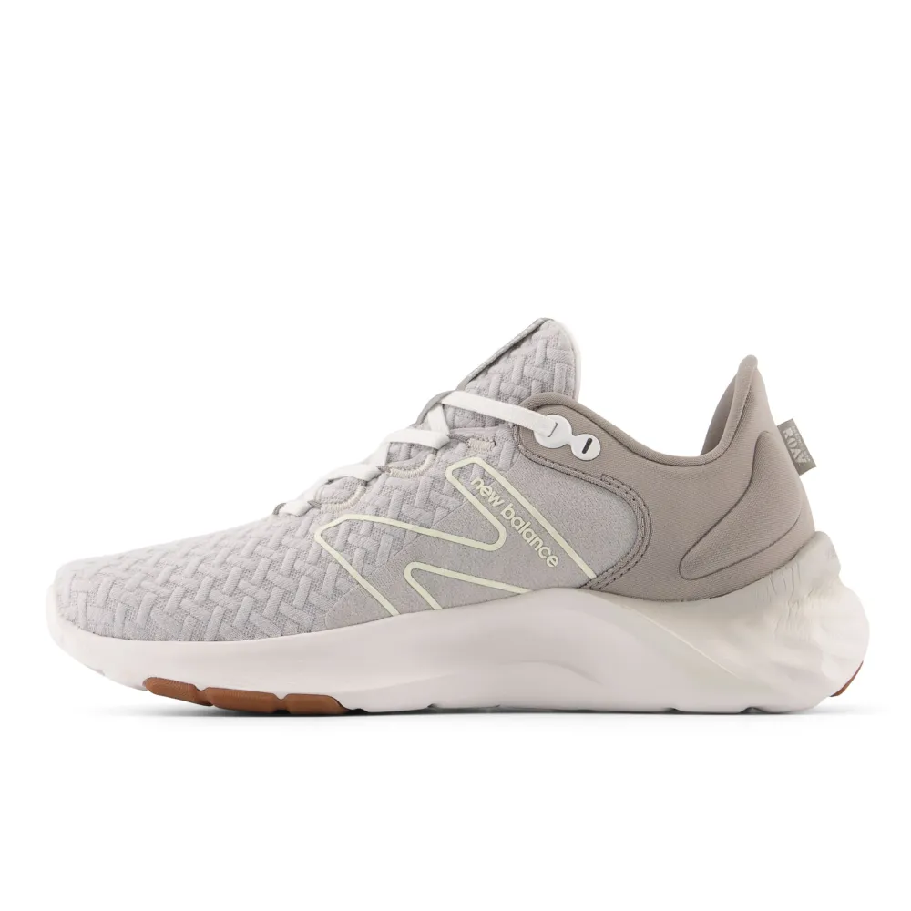 New Balance Fresh Foam Roav v2 WROAVHG2 / grau