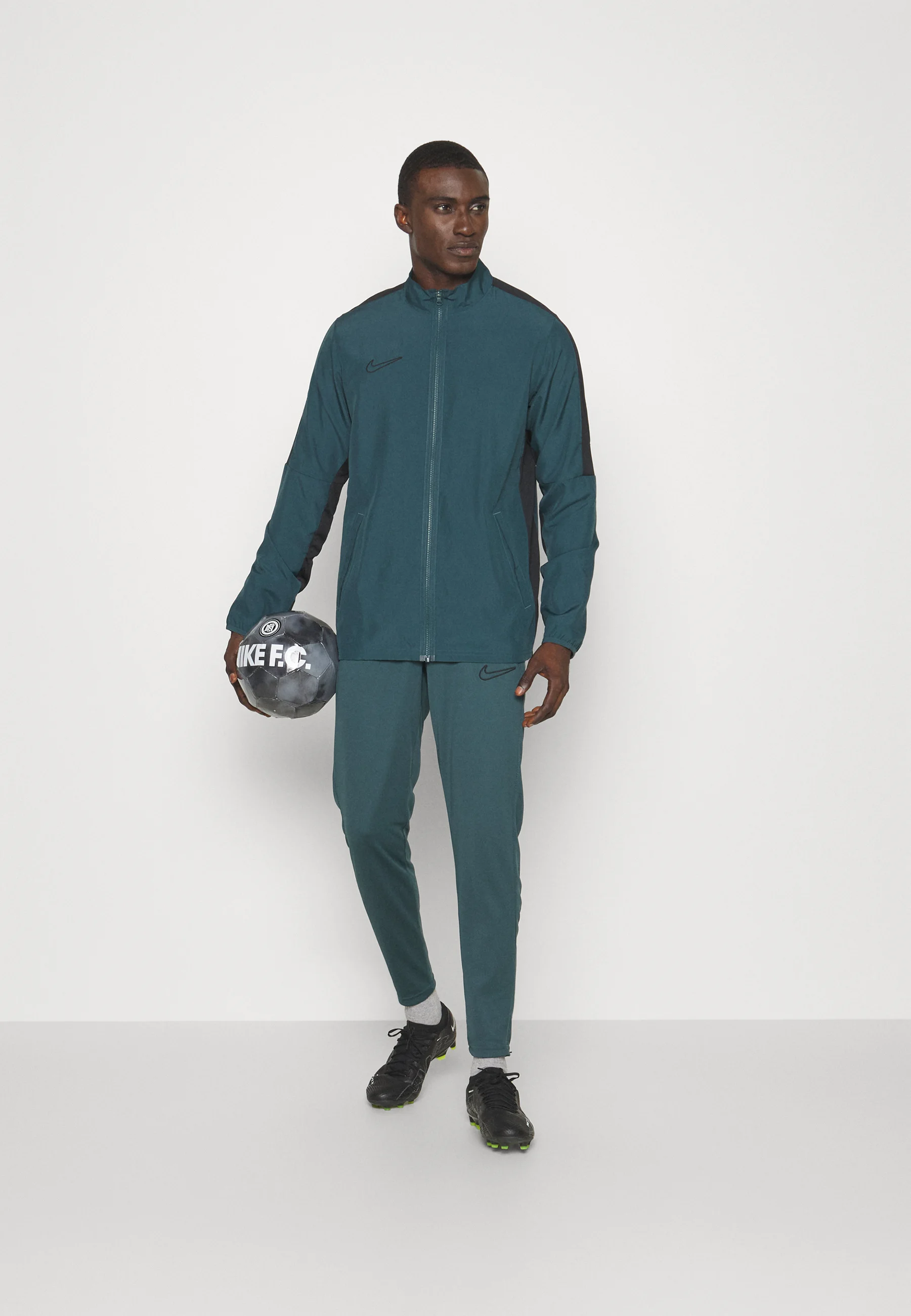 Nike Performance ACADEMY - Chaqueta deportiva