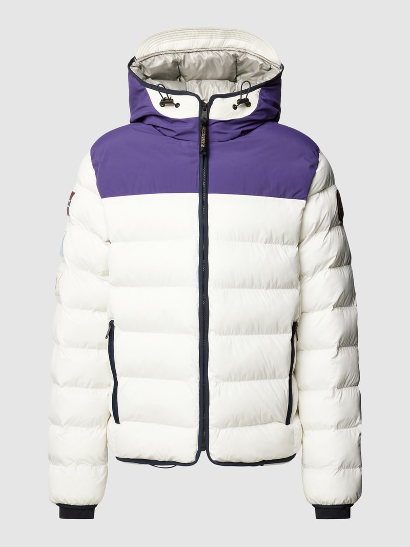 Steppjacke mit Label-Details Modell 'SHAKLETON' in offwhite