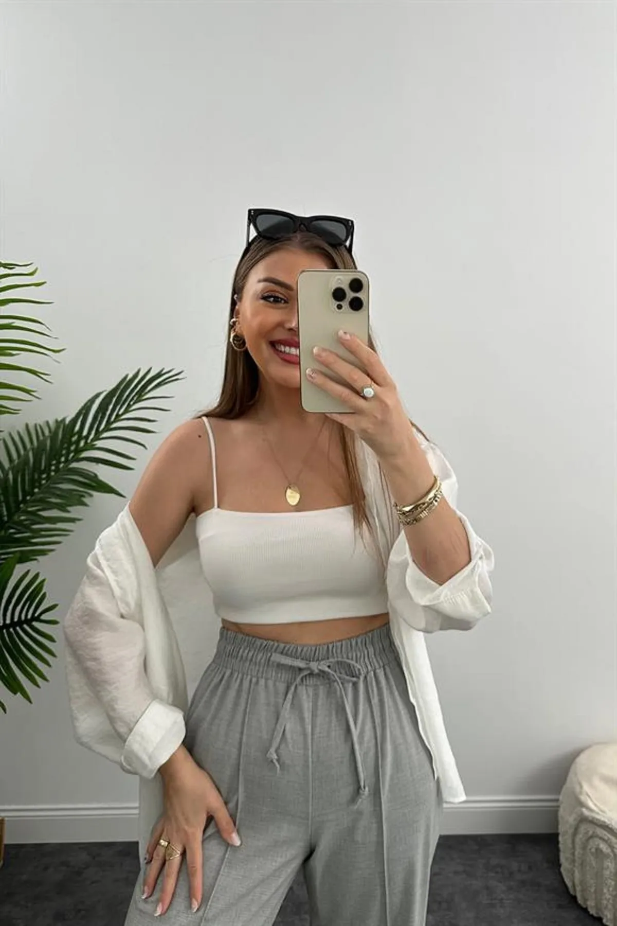 Laluvia  Hellgraue Hose mit hoher Taille und elastischem Bund vorne