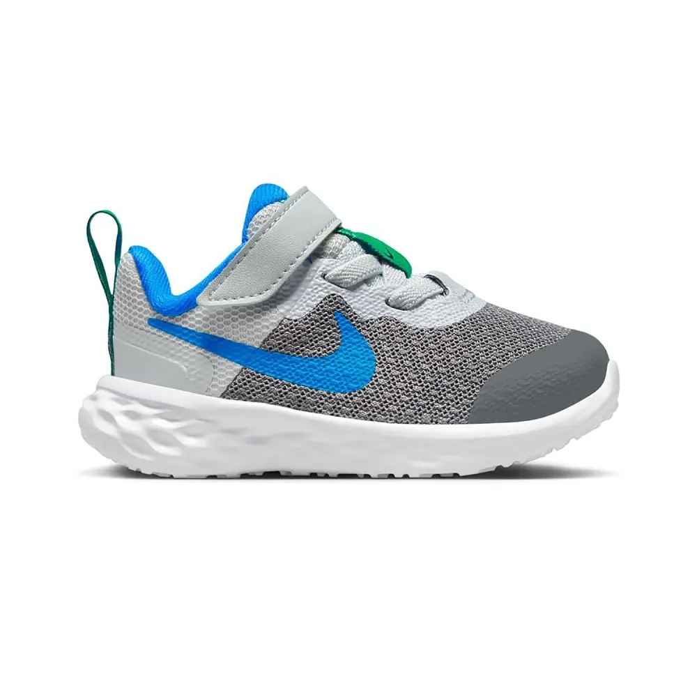 Nike Revolution 6 DD1094-008 / grau
