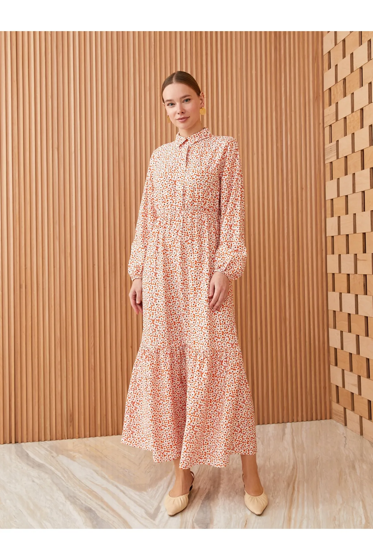 LC Waikiki  Gemustertes Langarm-Damenkleid mit Hemdkragen