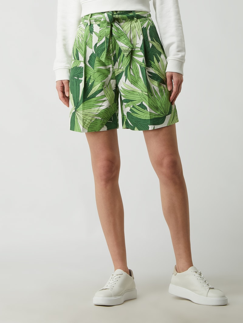 Shorts mit Paperbag-Bund in grün