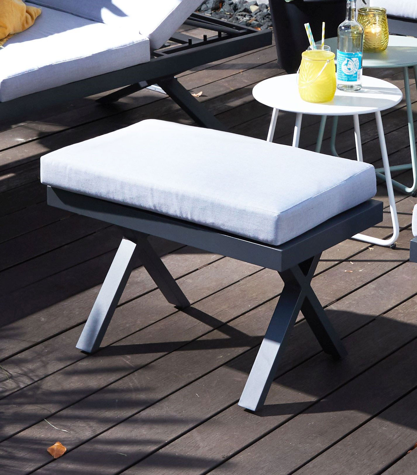 OUTDOORGartenhocker/Beistelltisch
