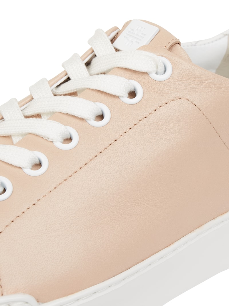 Sneaker aus Leder in hellrosa
