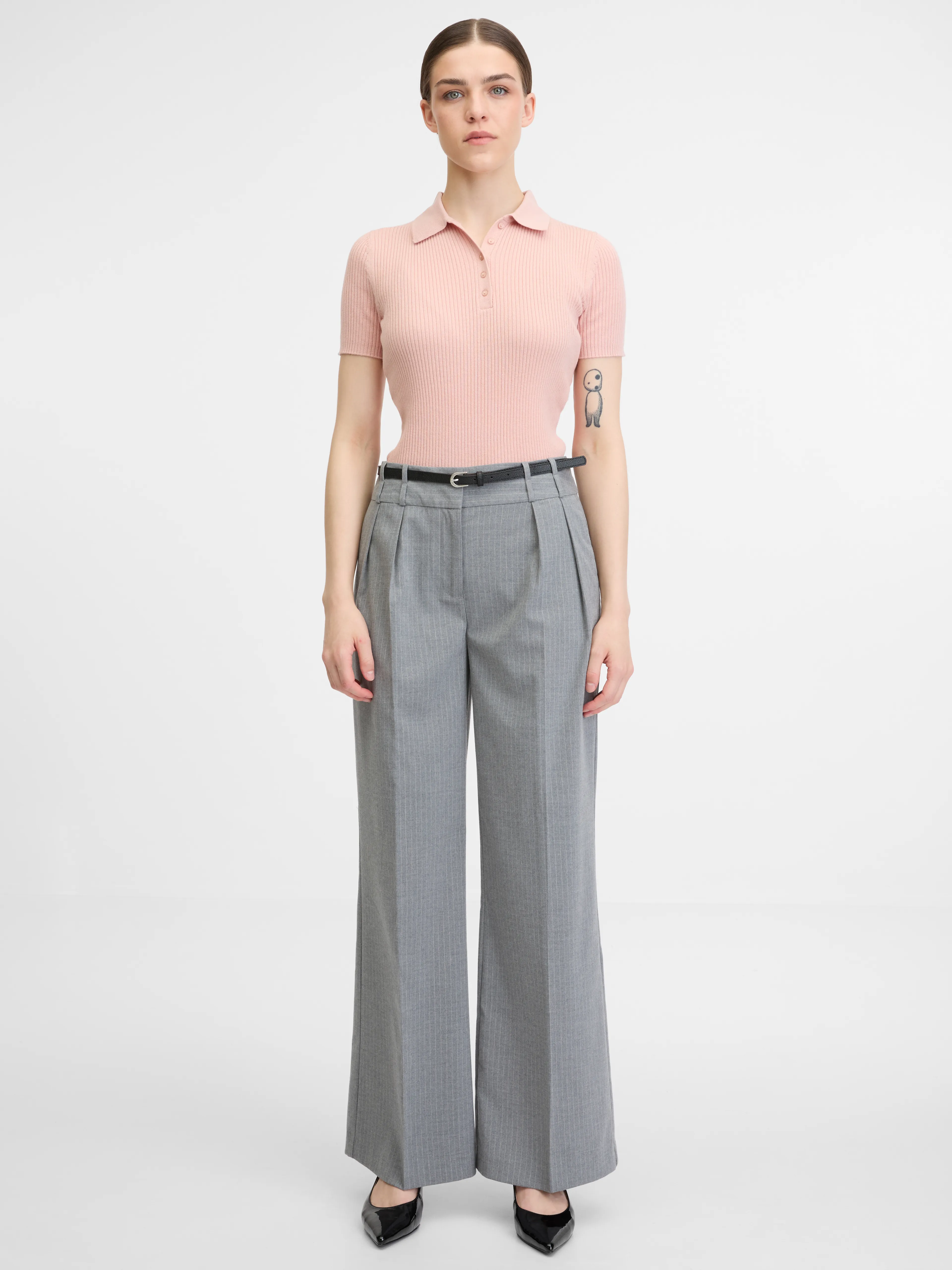 Hellrosa Damen-T-Shirt mit kurzen Ärmeln ORSAY