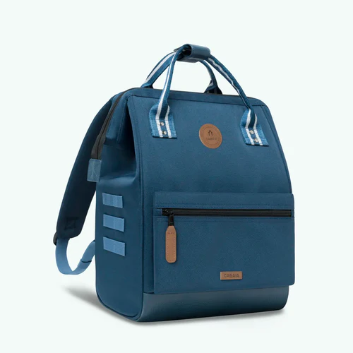 Adventurer Medium Backpack Bratislava navy blue