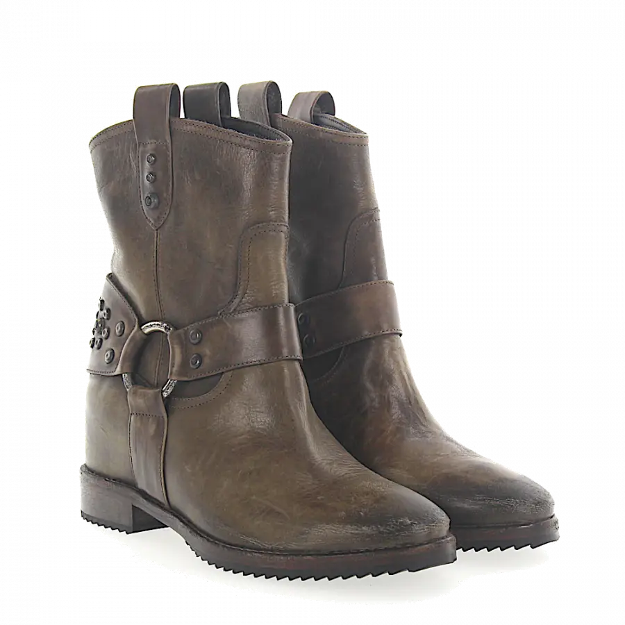 ROSS B. - Cowboy-/ Bikerstiefeletten Kalbsleder Nieten Zierriemen taupe - grau