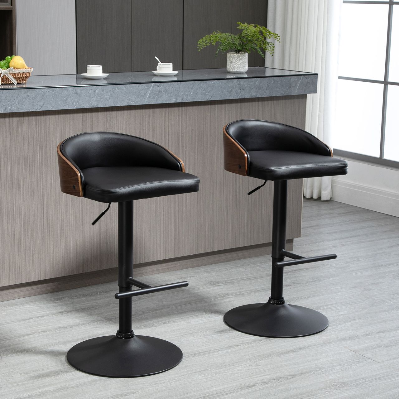 HOMCOM 2er-Set Barhocker drehbare Barstühle mit Fußstütze Barstuhl höhenverstellbar Küchenstühle Drehstühle Kunstleder Holz Schwarz Kaffee 48 x 49,5 x 76-96 cm