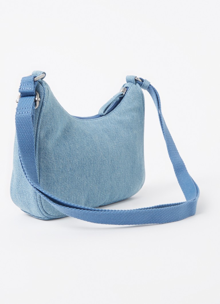 Geantă de umăr Levi's din denim cu curea reglabilă.