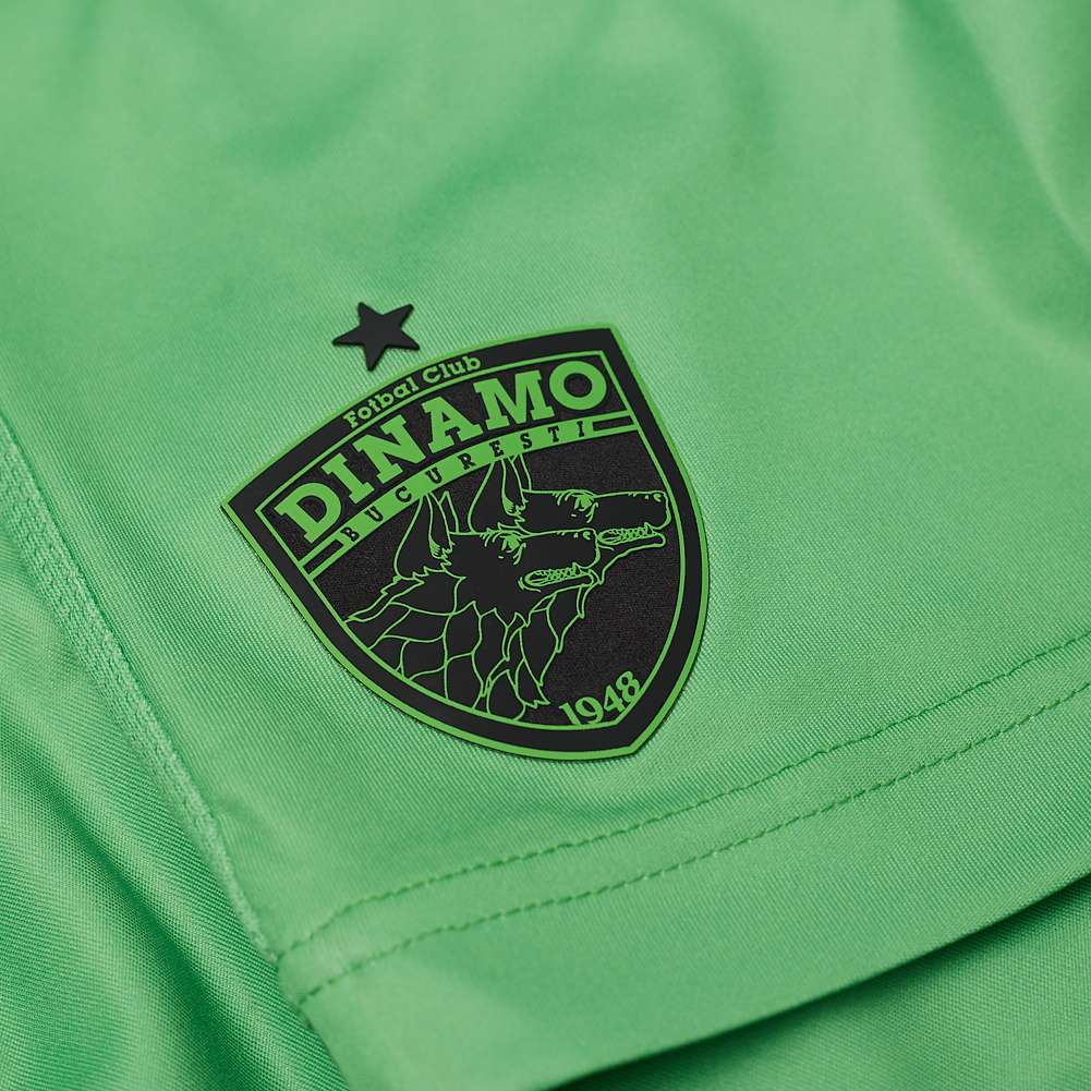 Dinamo Bukarest macron Herren Ausweich Shorts 58117693