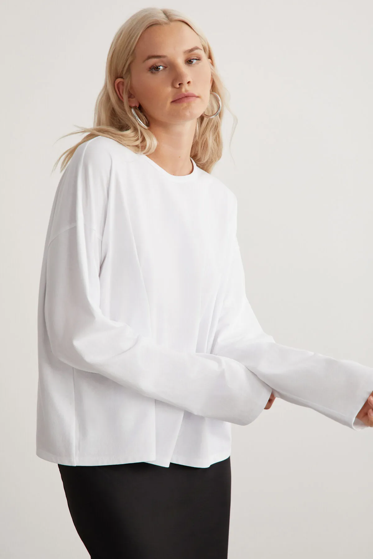 GRIMELANGE  Basıl Damen-T-Shirt aus 100 % Baumwolle, Rundhalsausschnitt, Oversize-Passform, langärmlig, weiß