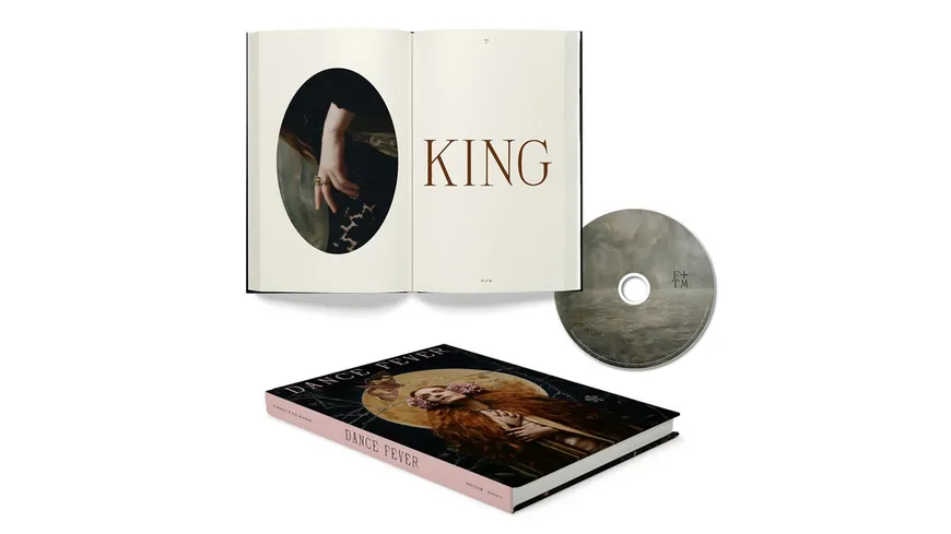 DANCE FEVER (LTD. DELUXE EDITION)