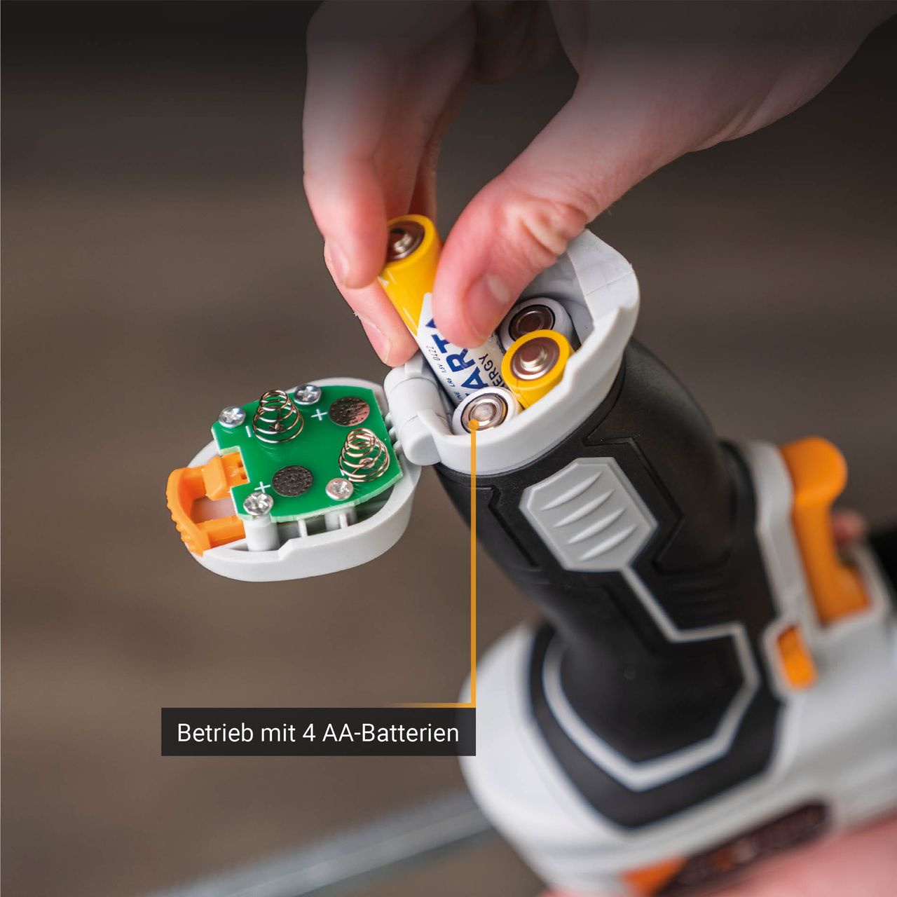 Batavia Maxxpush 6V Akku-Kartuschenpistole mit LED (auf AA-Batterien)