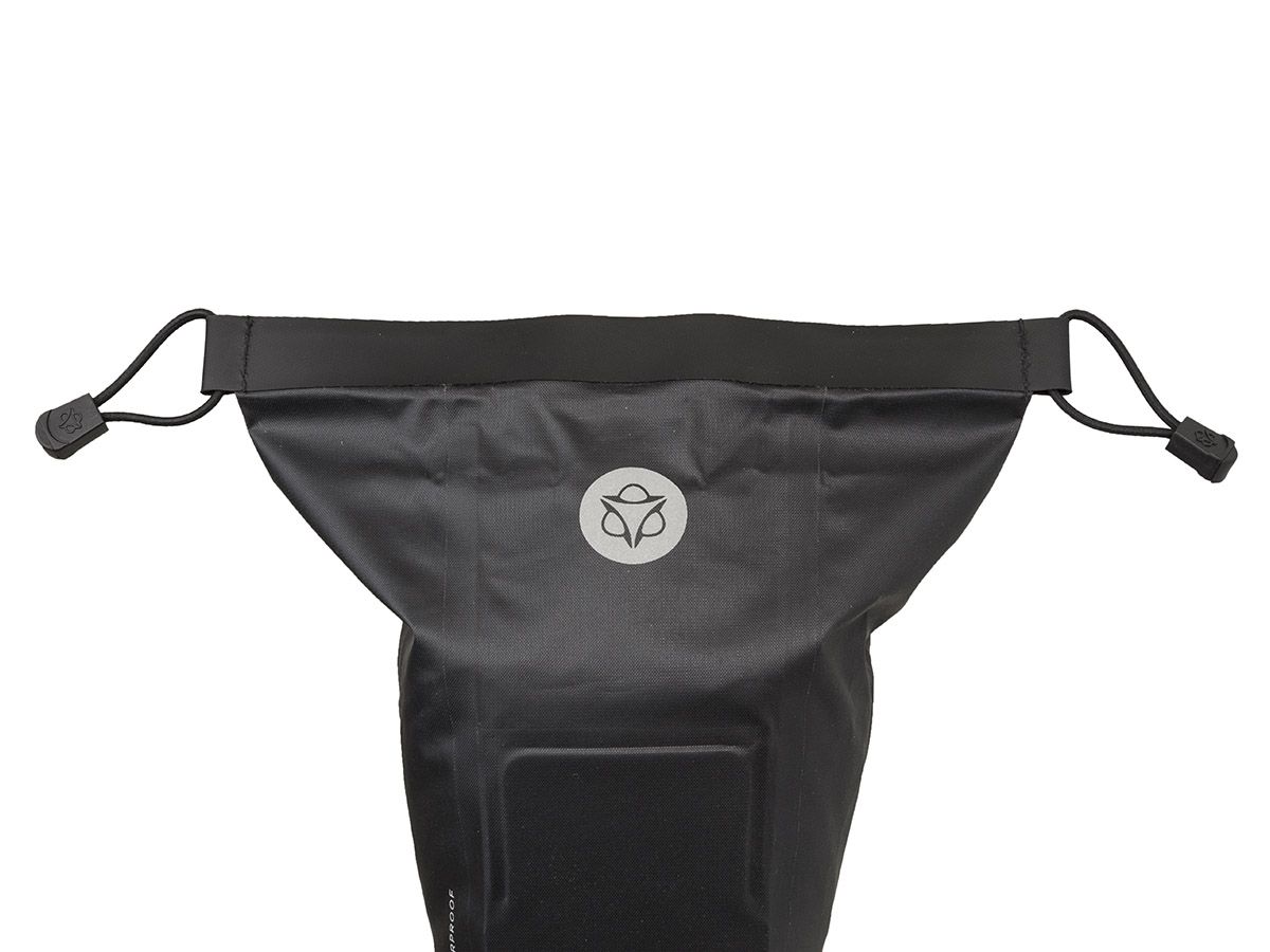 AGU Shelter Clean M Satteltasche