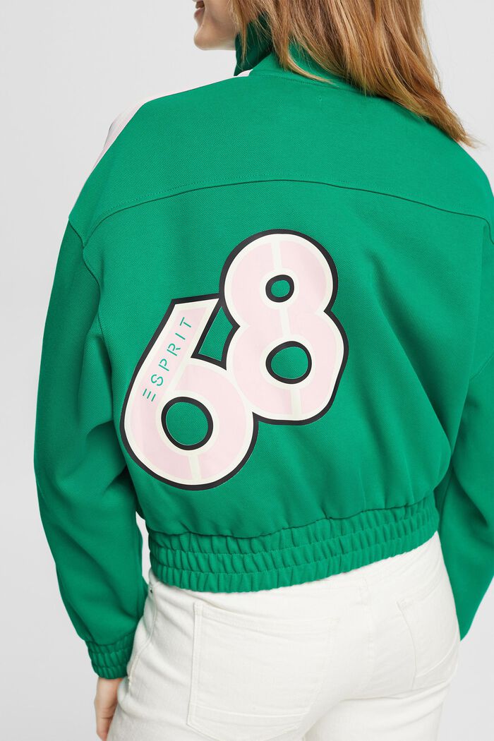 Sportive Kurzjacke