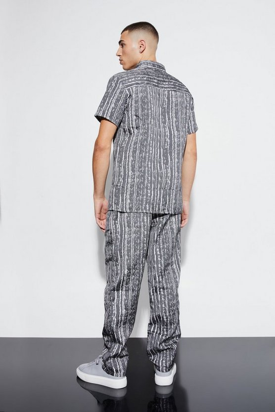 Kurzärmliges Hemd & Hose