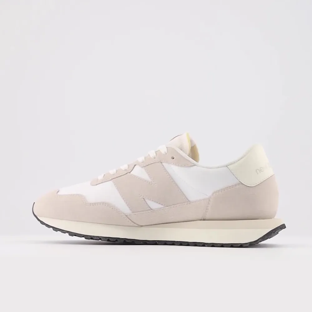 New Balance 237 MS237SE / weiss