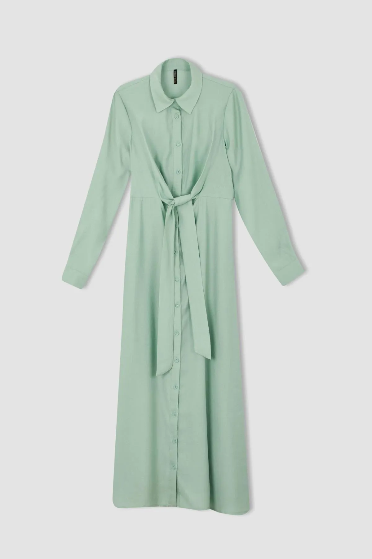DeFacto  Normal geschnittenes Maxikleid mit Schärpendetail und Hemdkragen