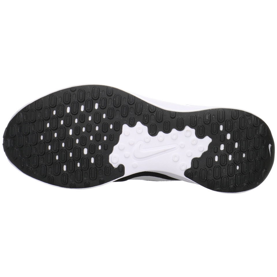 Nike Revolution 7 Sneaker