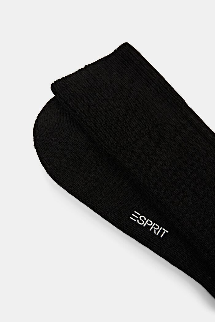 Socken aus grobem Rippstrick