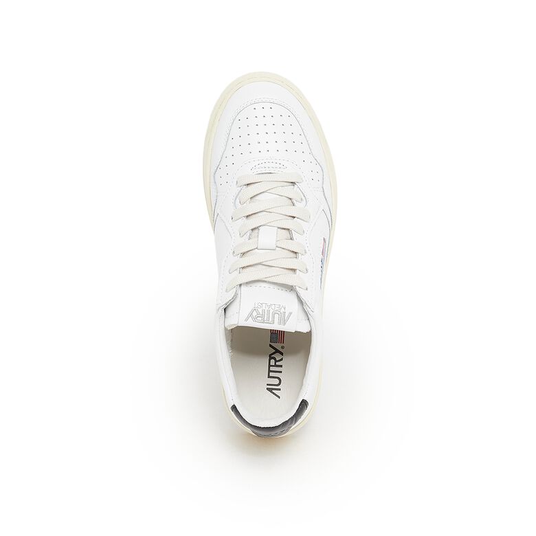 Autry Wmns 01 Low WLL22 white/black