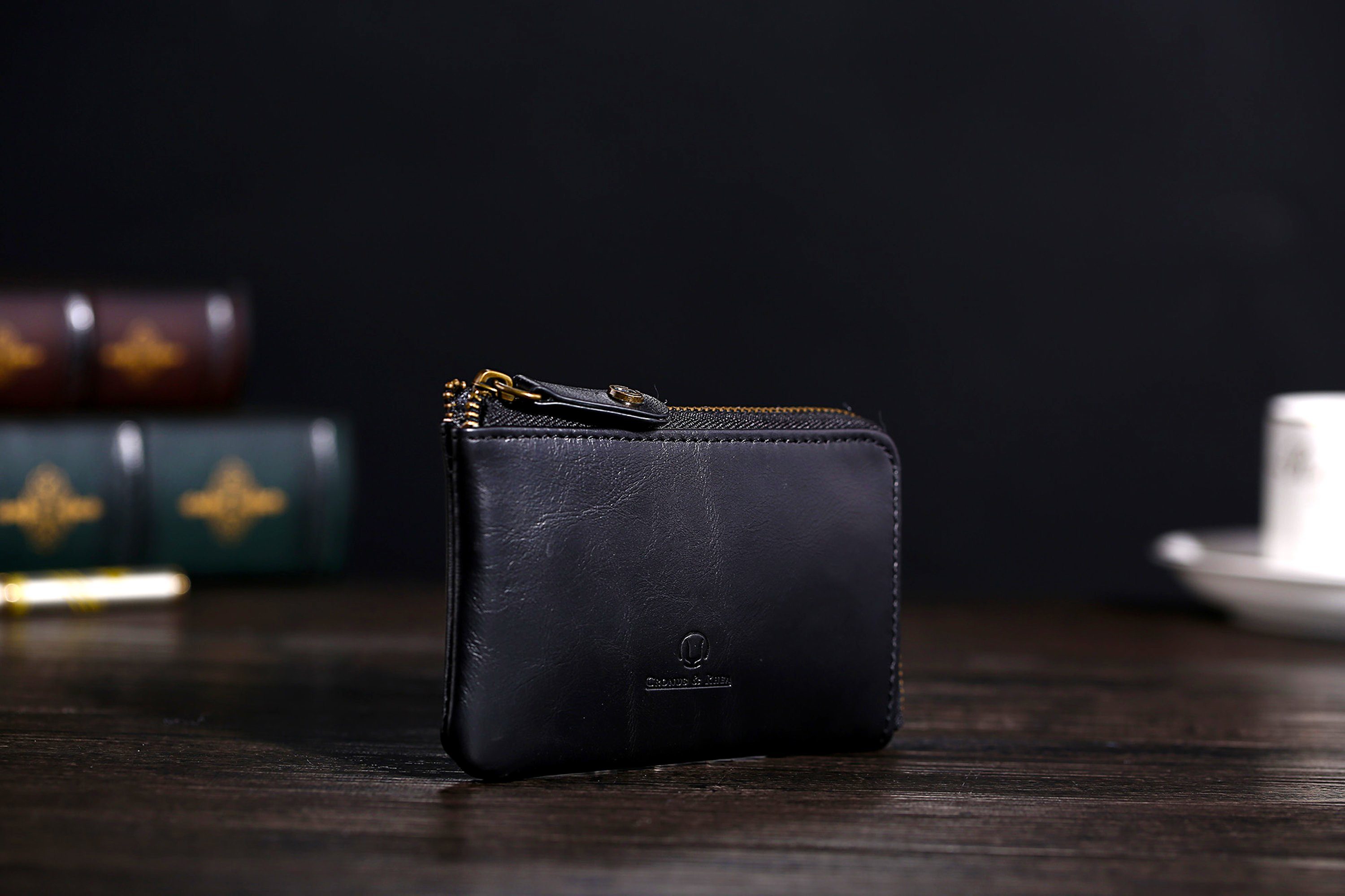 Cerbery Schlüsseltasche Cronus & Rhea - Luxus Schlüsselmäppchen aus exklusivem Leder (Aeacus) - Schlüsselanhänger Schlüsseletui Schlüsselhalter Echtleder mit eleganter Geschenkbox