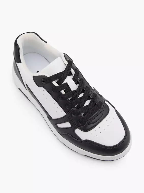 Graceland Sneaker