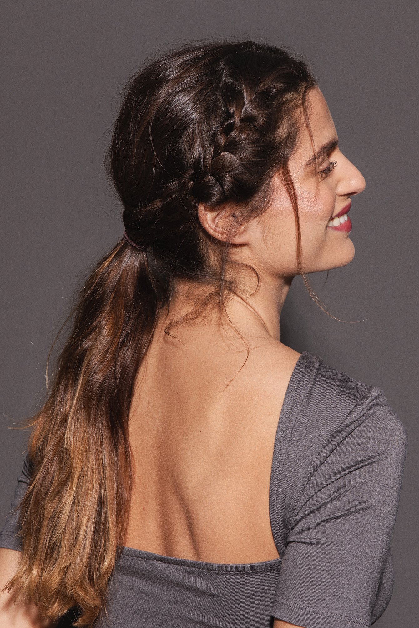 Soft Line Open Back Rouched Top