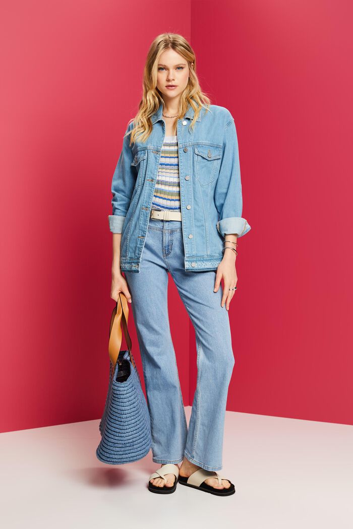 Jeansjacke mit Bindegürtel